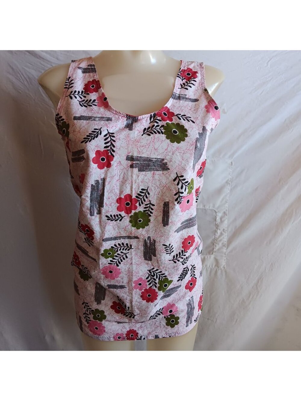 Printed Sleeveless Small True Vintage Top 1950's MCM Handmade Floral Print USA